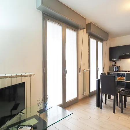 Primopiano - Bonomi B Apartamento *